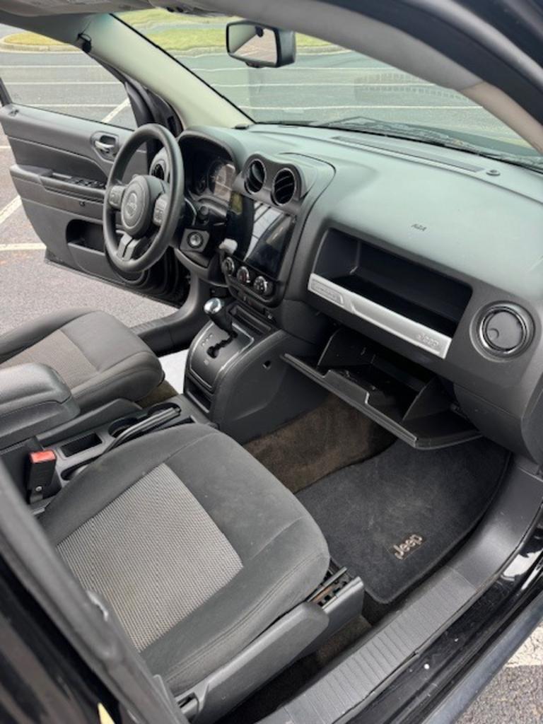 2016 Jeep Compass - $7,000